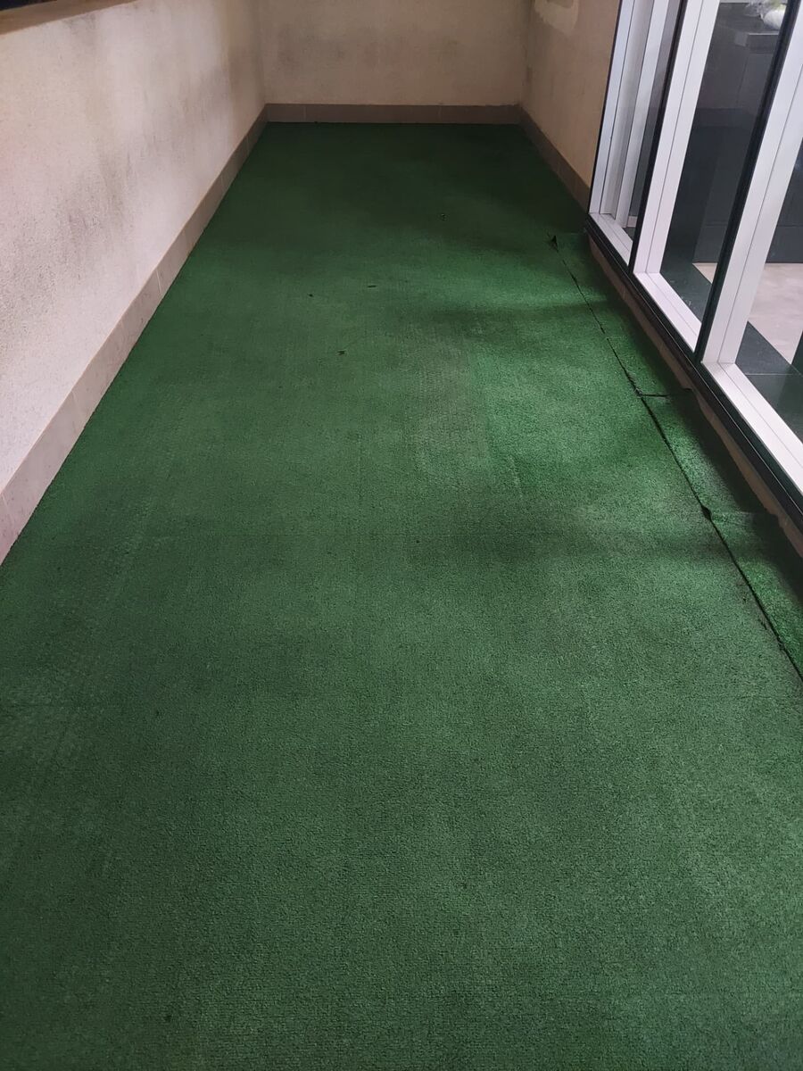 Forração verde higienizada em área coberta
